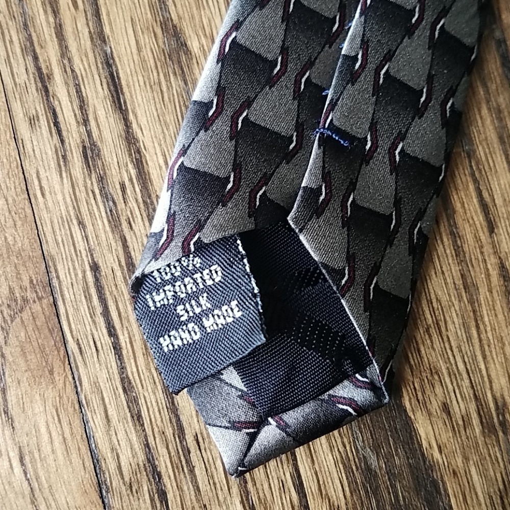 𝅺Ziggurat by Mulberry Vintage All Silk Handmade Equestrian Men's Necktie - Picture 6 of 9